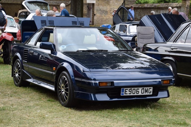 MR2.jpg:oar:1:700