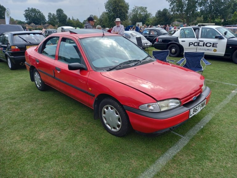Hem-12.jpg:oar:1:744
